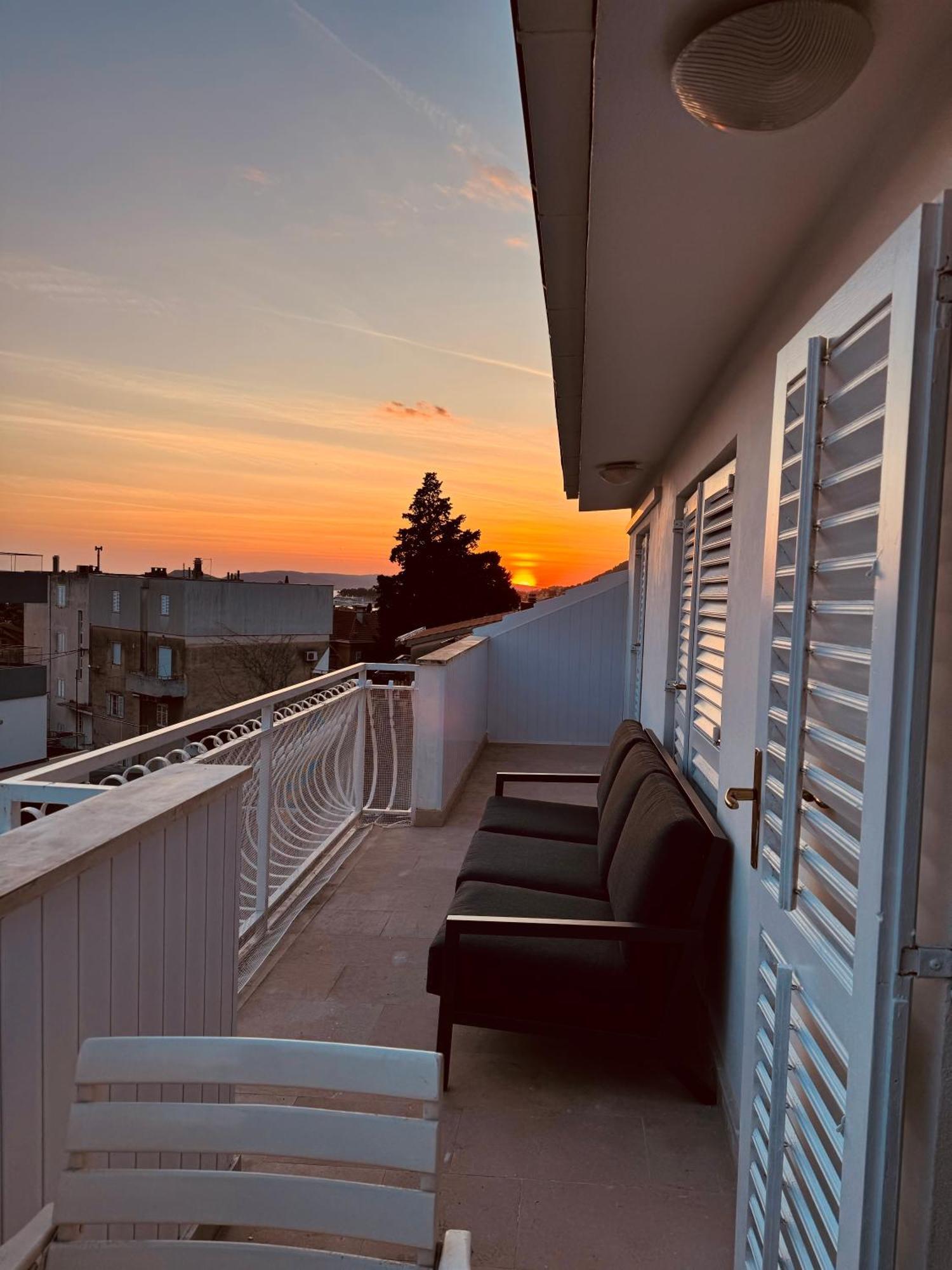Apartment Bacvice Near The Beach Split Bagian luar foto