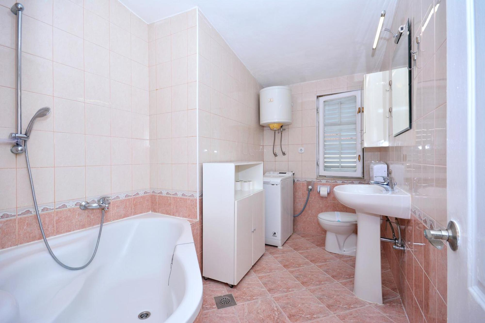 Apartment Bacvice Near The Beach Split Bagian luar foto