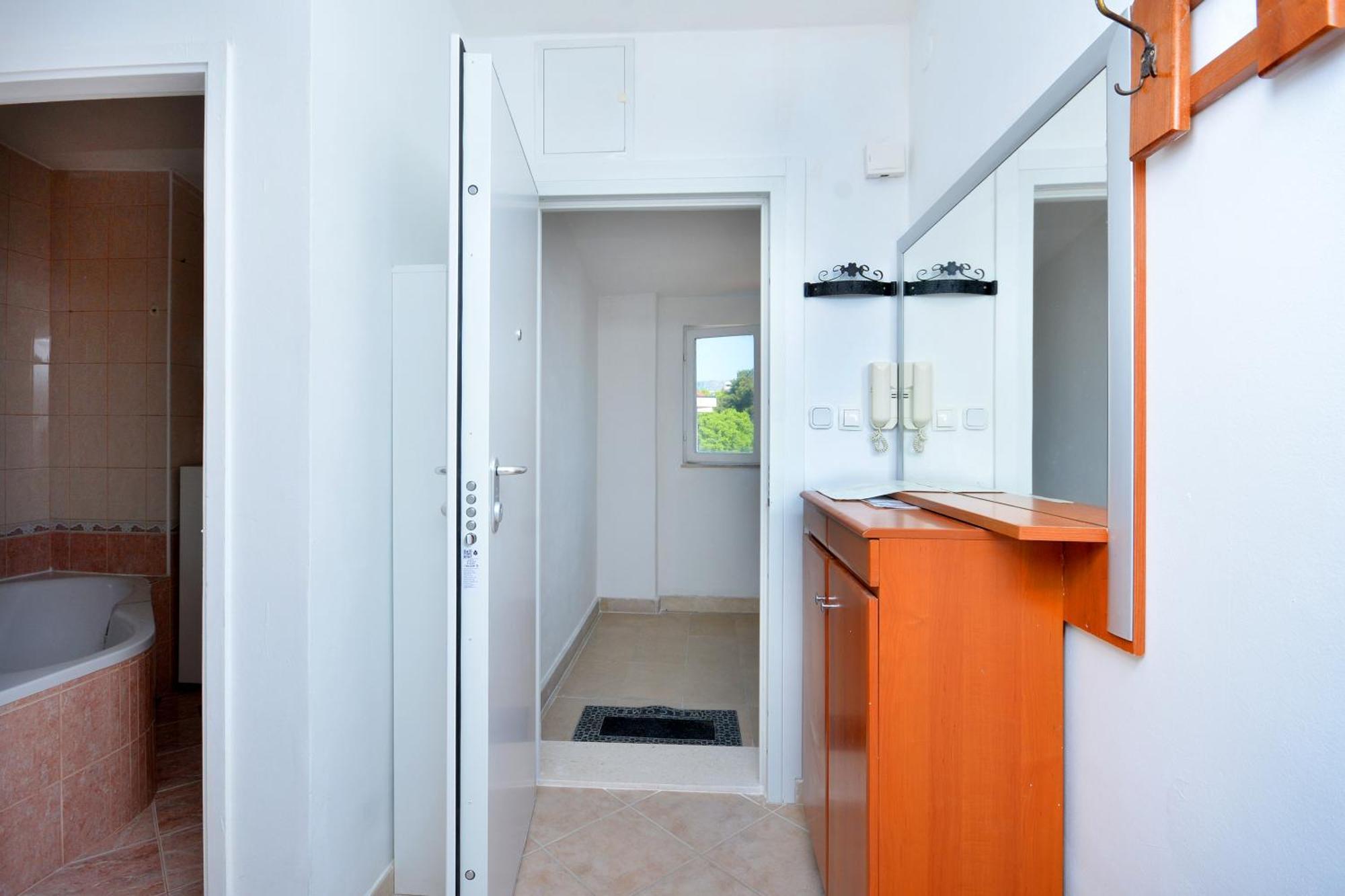 Apartment Bacvice Near The Beach Split Bagian luar foto